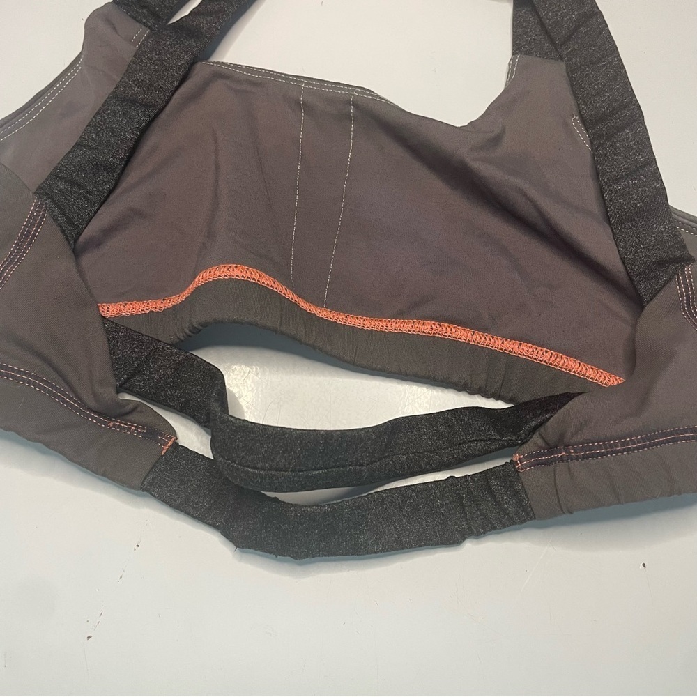 Savage Barbell Medium/Large Sports Bra Dyed Dark Gray PRELOVED - Picture 3 of 11